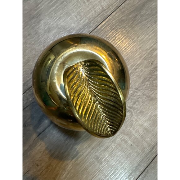 Vintage Brass Heavy Apple Paperweight Handcrafted For The Master Teacher Made In - Picture 4 of 8